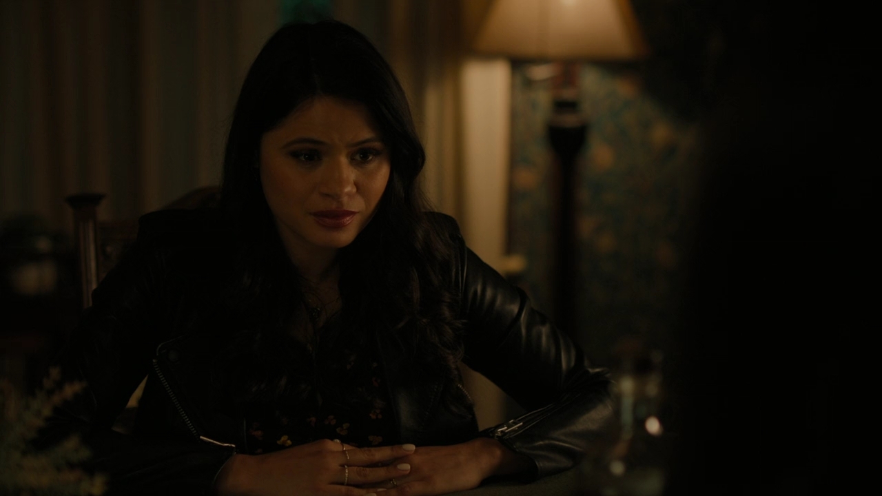 Charmed-Online-dot-nl_Charmed2x06WhenSparksFly02273.jpg