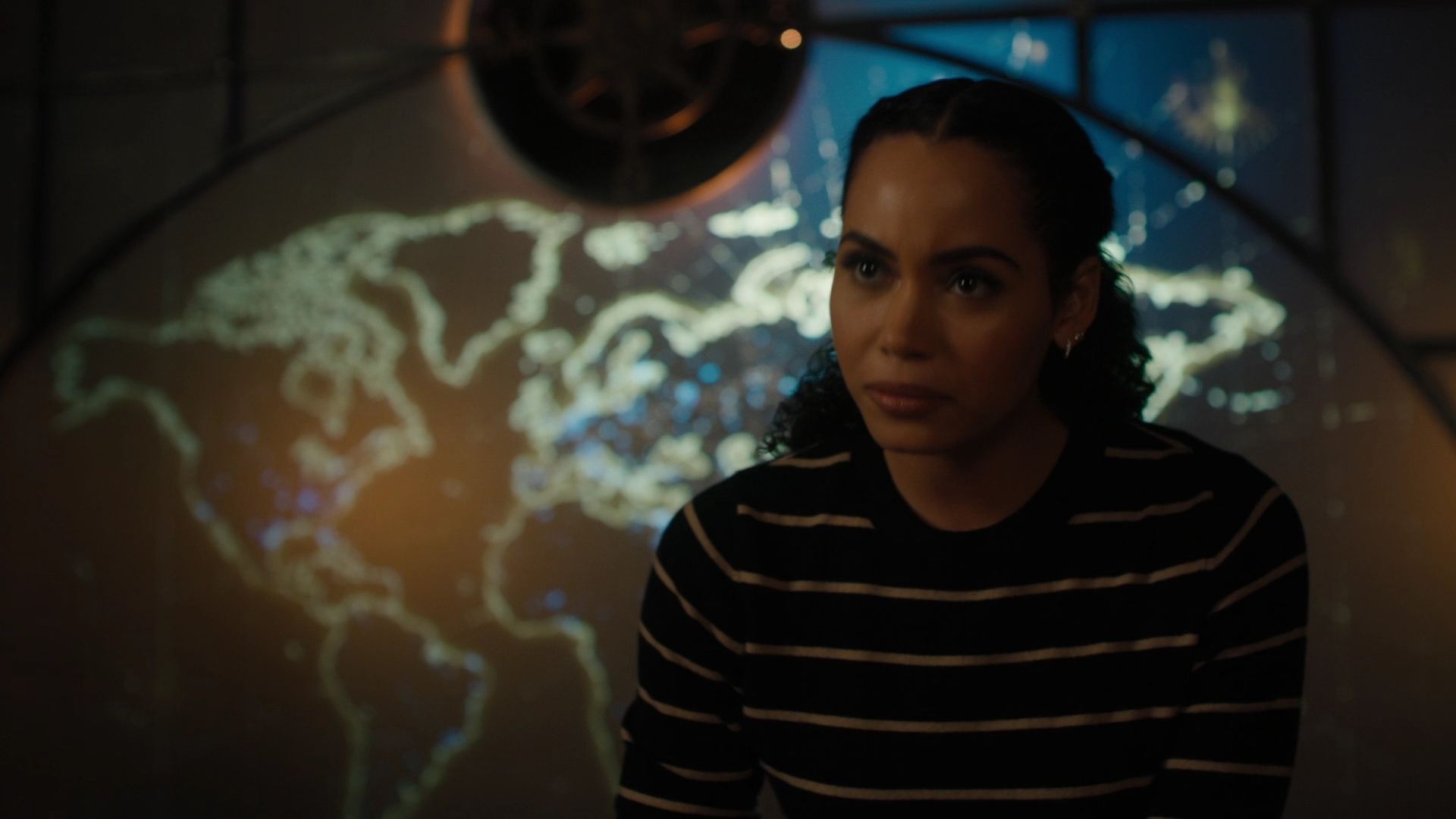 charmed-online-dot-nl_Charmed-2x07PastIsPresent0102.jpg charmed-online-dot-nl_Charmed-2x07PastIsPresent0102.jpg