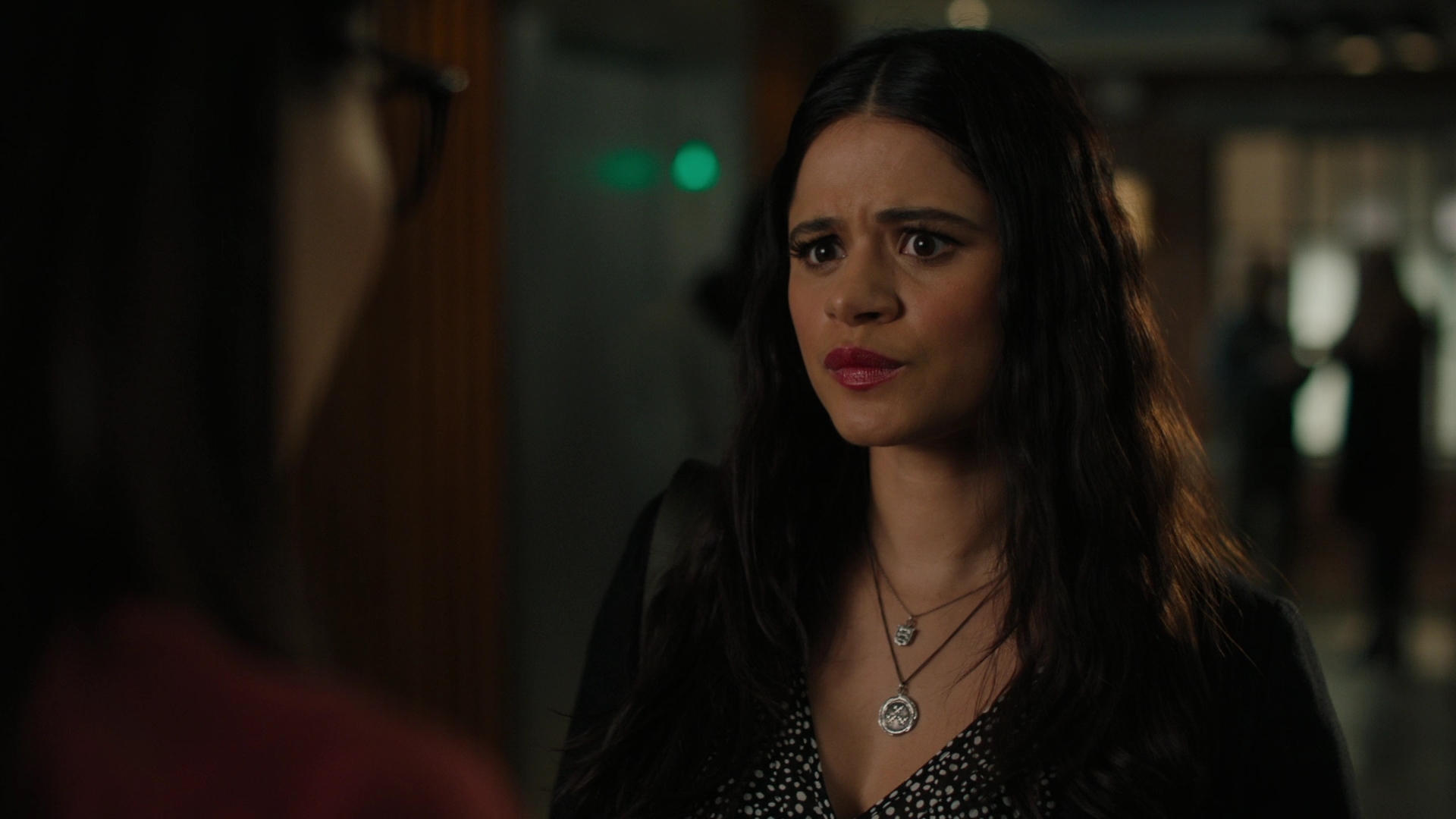 charmed-online-dot-nl_Charmed-2x07PastIsPresent0157.jpg