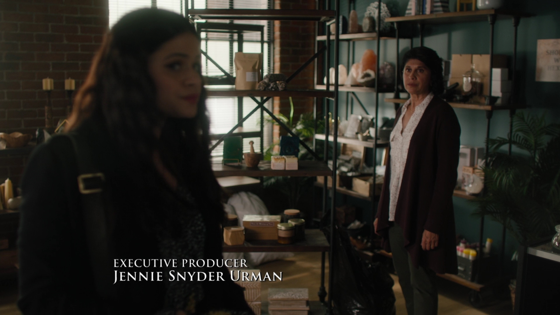 charmed-online-dot-nl_Charmed-2x07PastIsPresent0389.jpg charmed-online-dot-nl_Charmed-2x07PastIsPresent0389.jpg