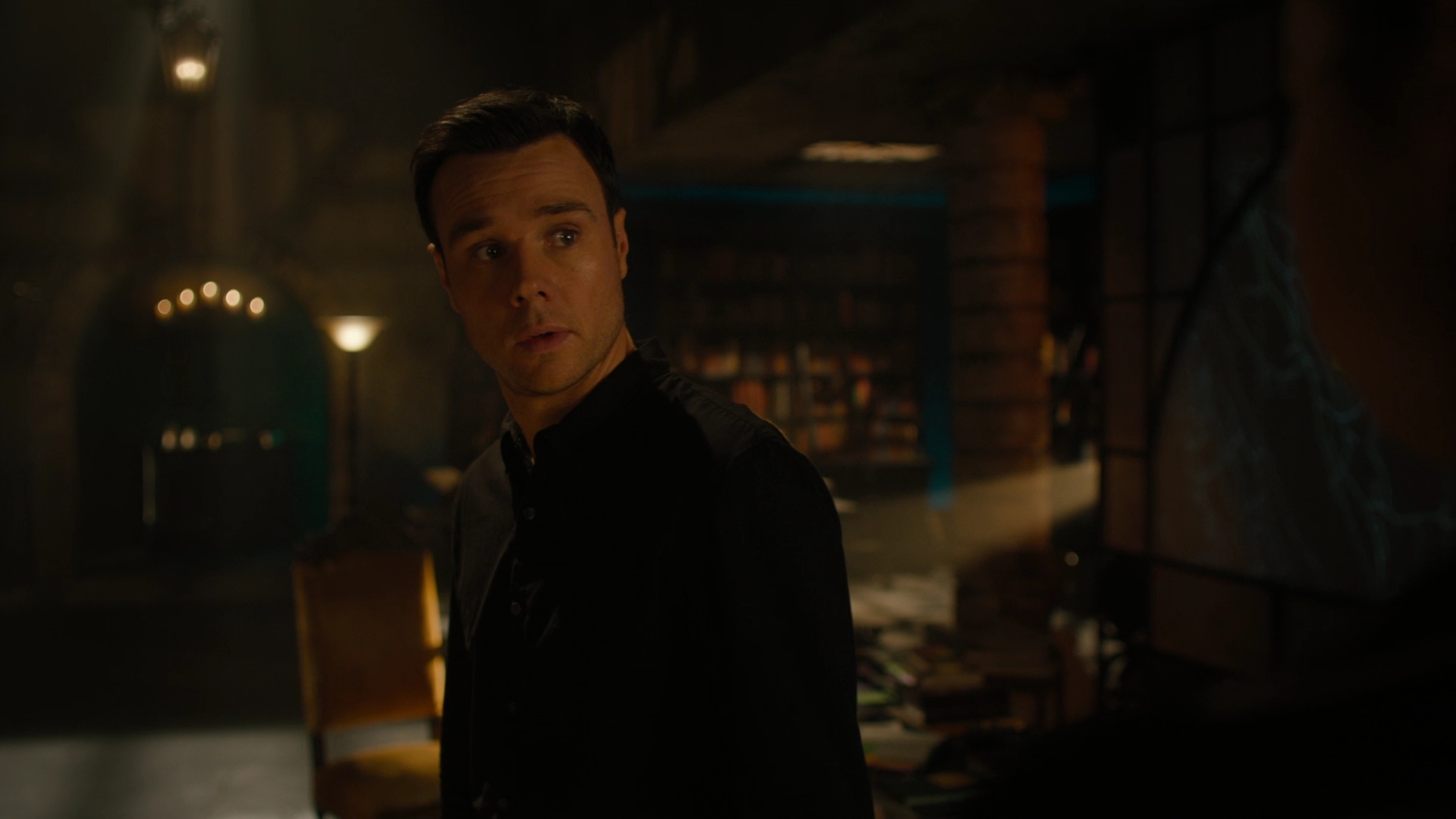 charmed-online-dot-nl_Charmed-2x07PastIsPresent0886.jpg charmed-online-dot-nl_Charmed-2x07PastIsPresent0886.jpg