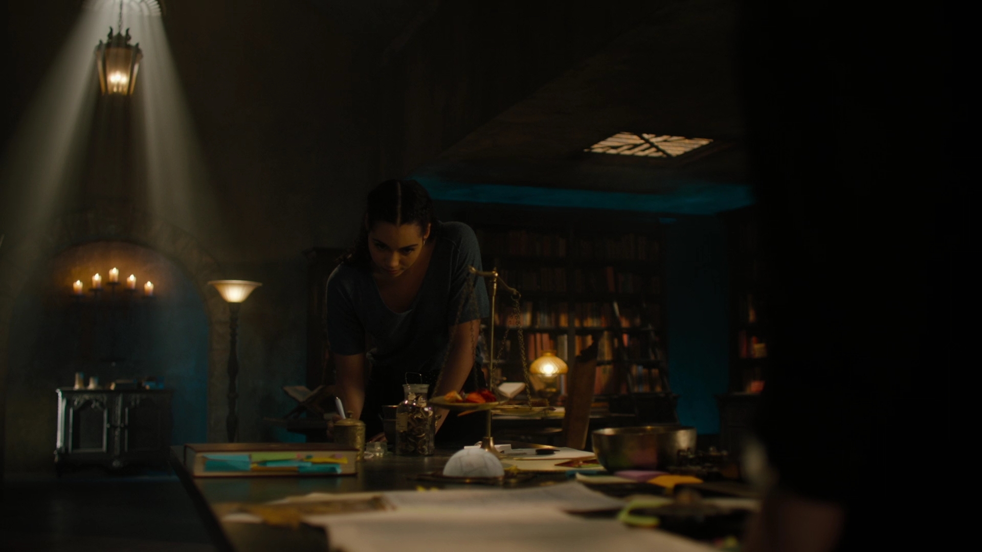 charmed-online-dot-nl_Charmed-2x07PastIsPresent1607.jpg charmed-online-dot-nl_Charmed-2x07PastIsPresent1607.jpg