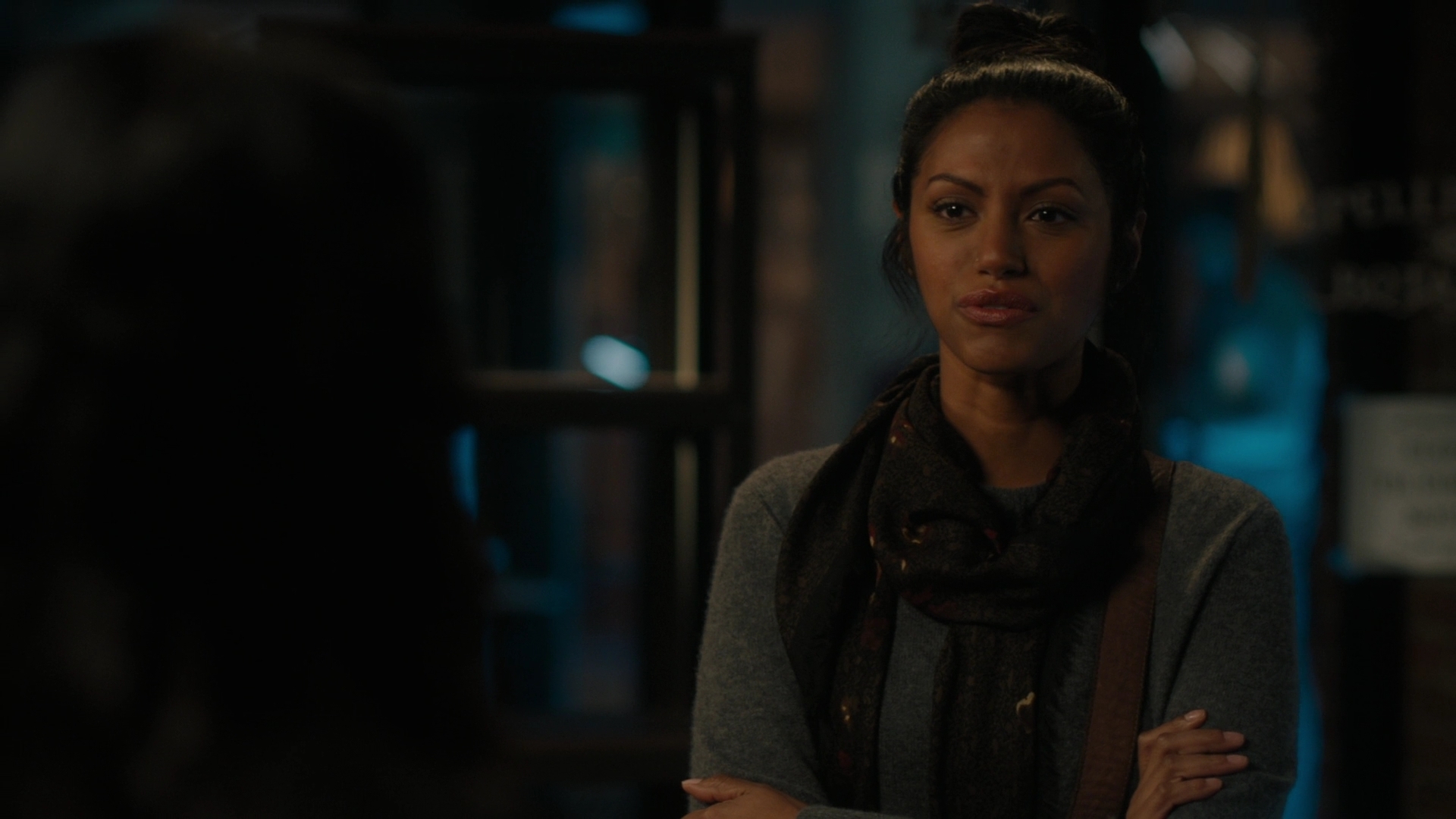 charmed-online-dot-nl_Charmed-2x07PastIsPresent2219.jpg