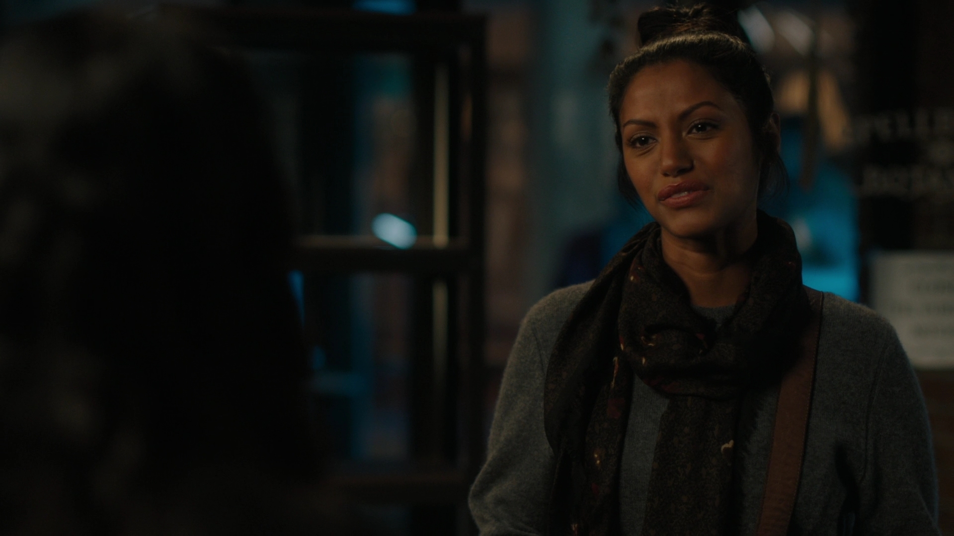 charmed-online-dot-nl_Charmed-2x07PastIsPresent2235.jpg