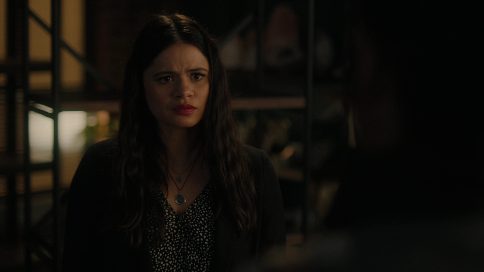charmed-online-dot-nl_Charmed-2x07PastIsPresent2253.jpg
