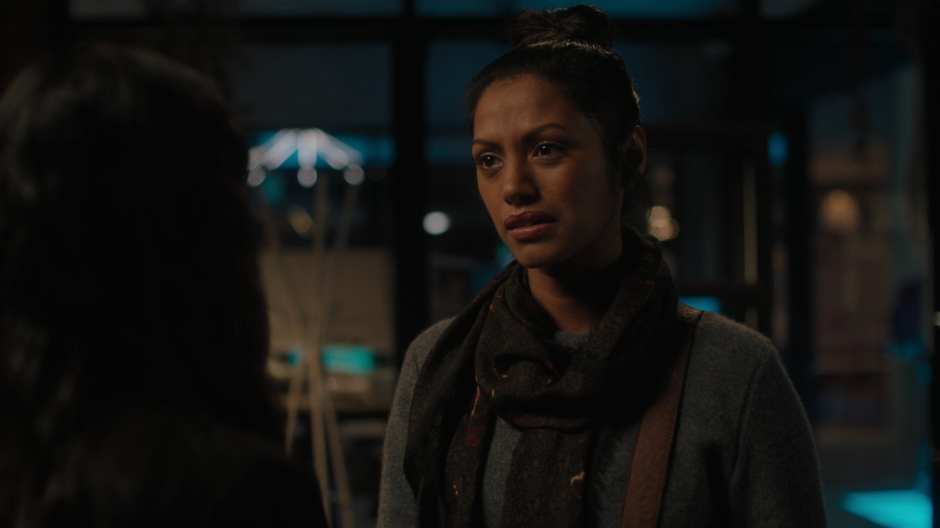 charmed-online-dot-nl_Charmed-2x07PastIsPresent2261.jpg