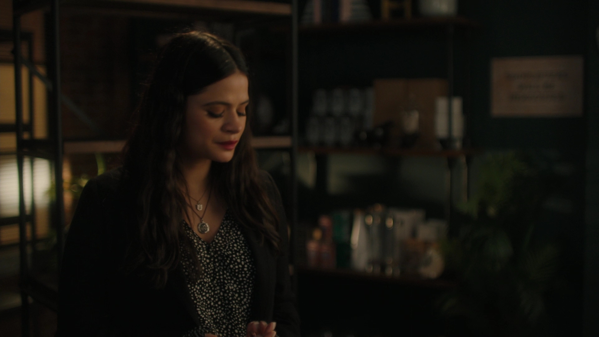 charmed-online-dot-nl_Charmed-2x07PastIsPresent2292.jpg