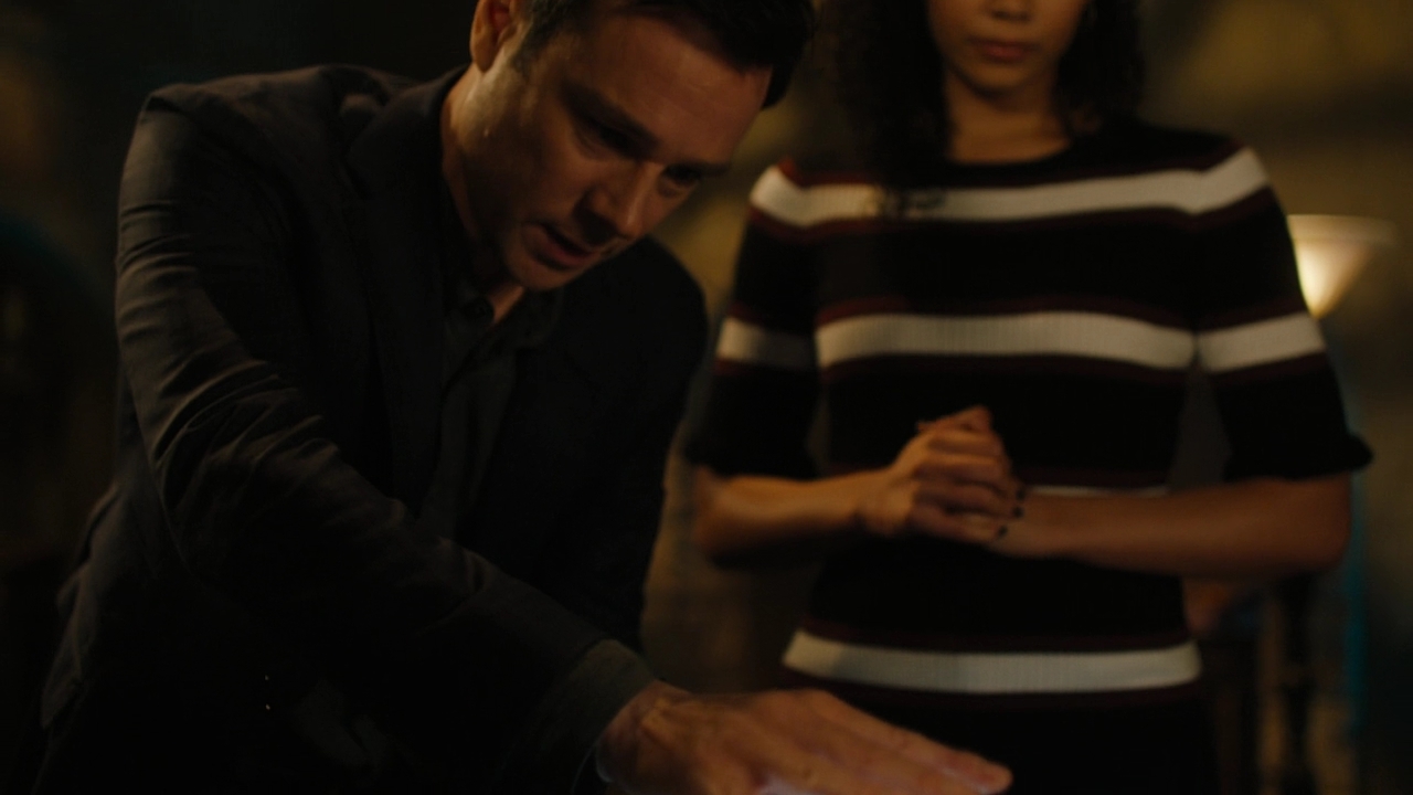 Charmed-Online-dot-nl_Charmed2x08TheRulesOfEngagement0070.jpg