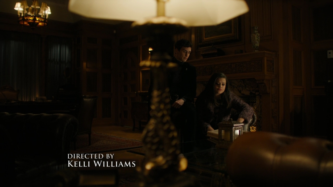 Charmed-Online-dot-nl_Charmed2x08TheRulesOfEngagement0370.jpg Charmed-Online-dot-nl_Charmed2x08TheRulesOfEngagement0370.jpg