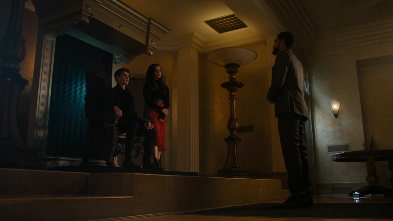 Charmed-Online-dot-nl_Charmed2x08TheRulesOfEngagement0533.jpg