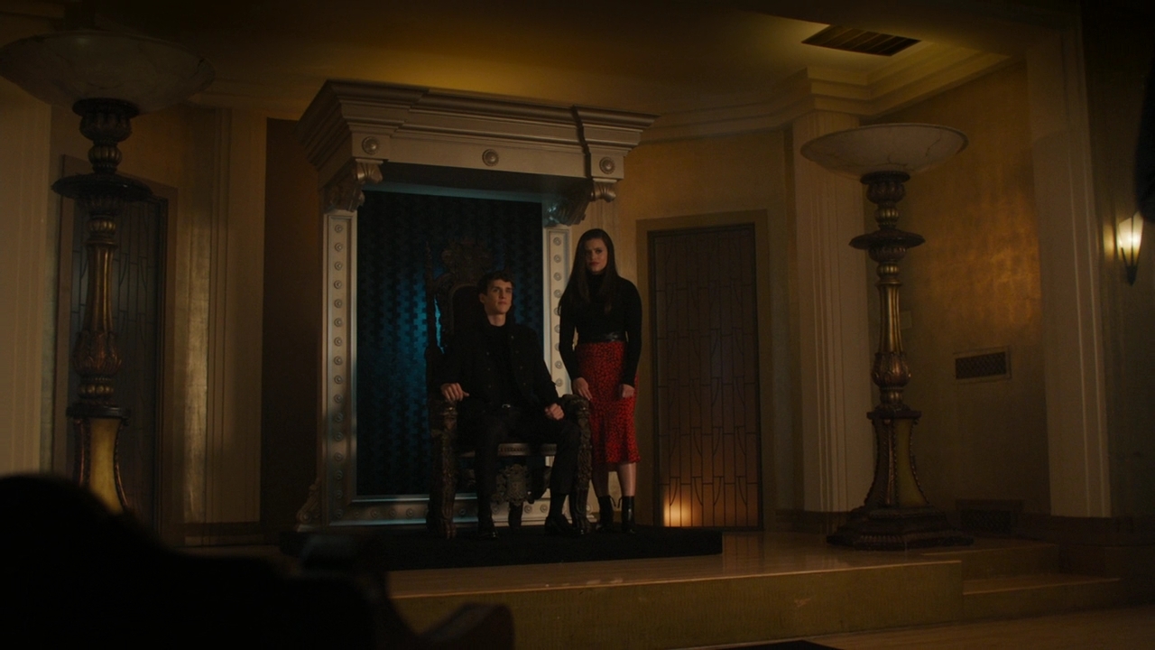 Charmed-Online-dot-nl_Charmed2x08TheRulesOfEngagement0595.jpg Charmed-Online-dot-nl_Charmed2x08TheRulesOfEngagement0595.jpg