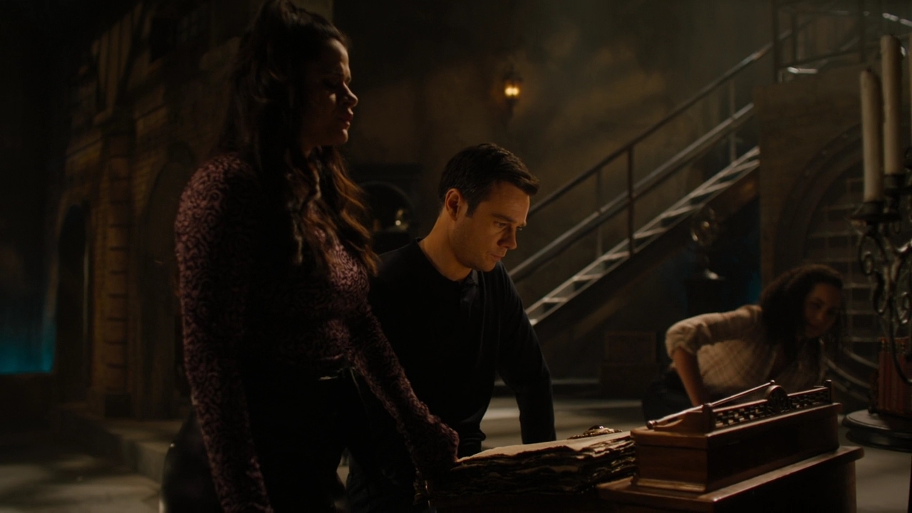Charmed-Online-dot-nl_Charmed2x08TheRulesOfEngagement0653.jpg