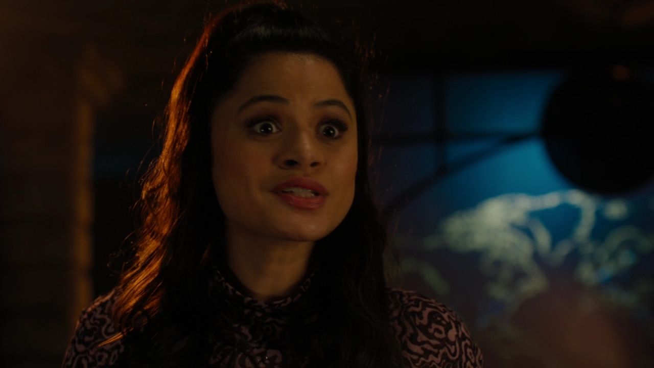 Charmed-Online-dot-nl_Charmed2x08TheRulesOfEngagement0655.jpg