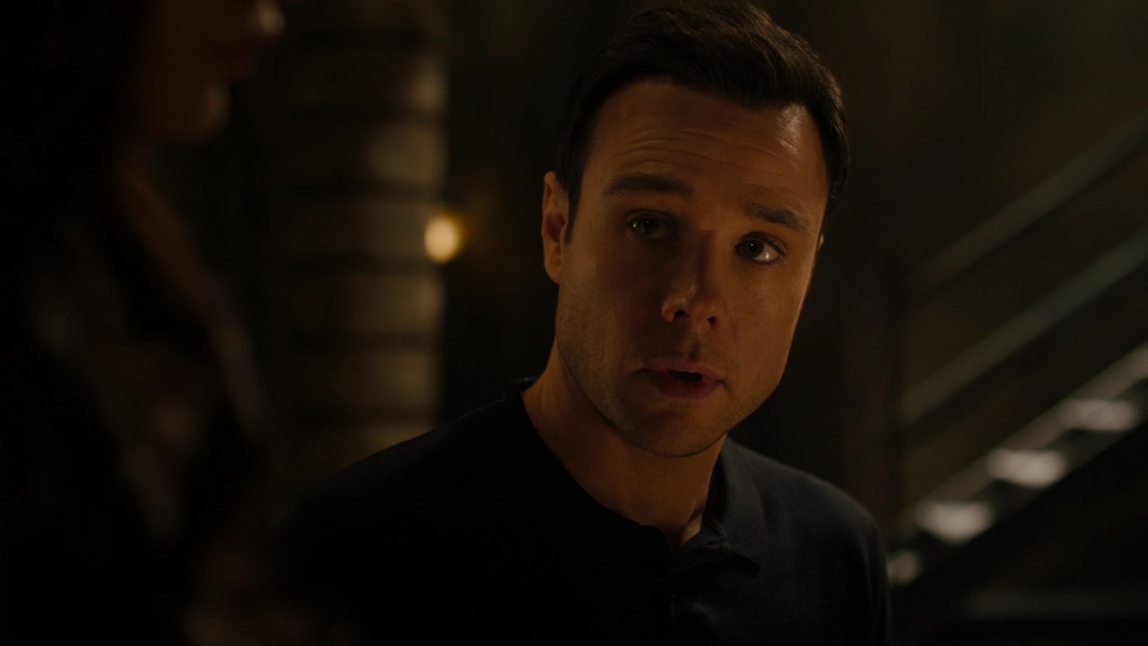 Charmed-Online-dot-nl_Charmed2x08TheRulesOfEngagement0666.jpg
