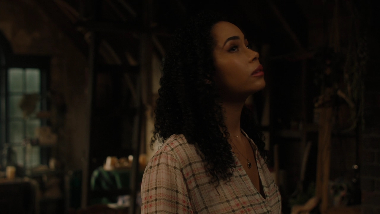 Charmed-Online-dot-nl_Charmed2x08TheRulesOfEngagement0728.jpg