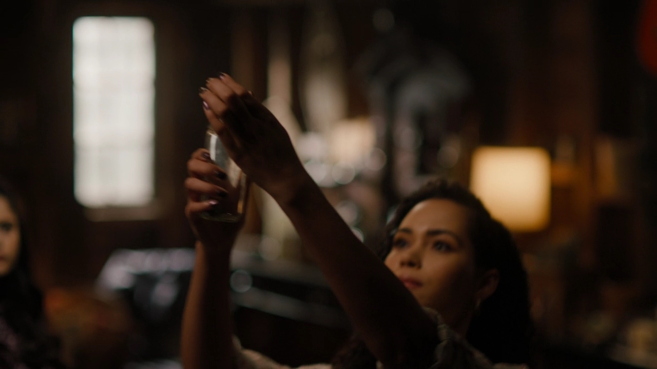 Charmed-Online-dot-nl_Charmed2x08TheRulesOfEngagement0820.jpg