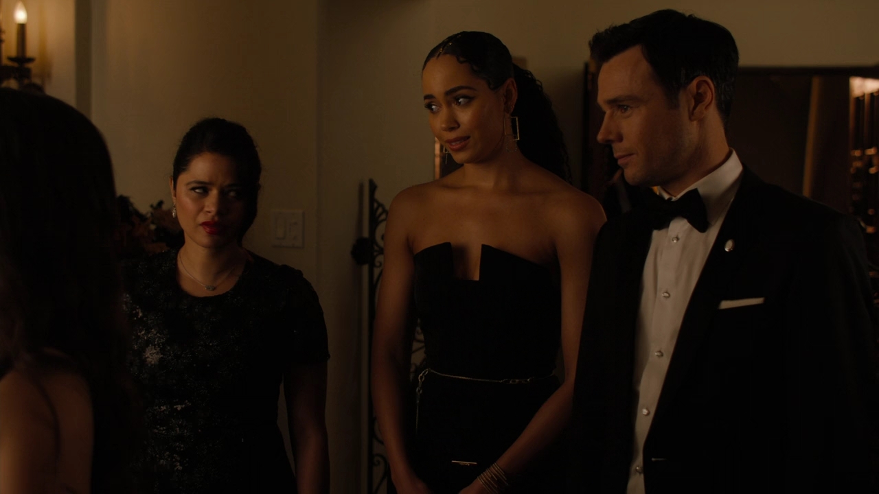 Charmed-Online-dot-nl_Charmed2x08TheRulesOfEngagement0909.jpg