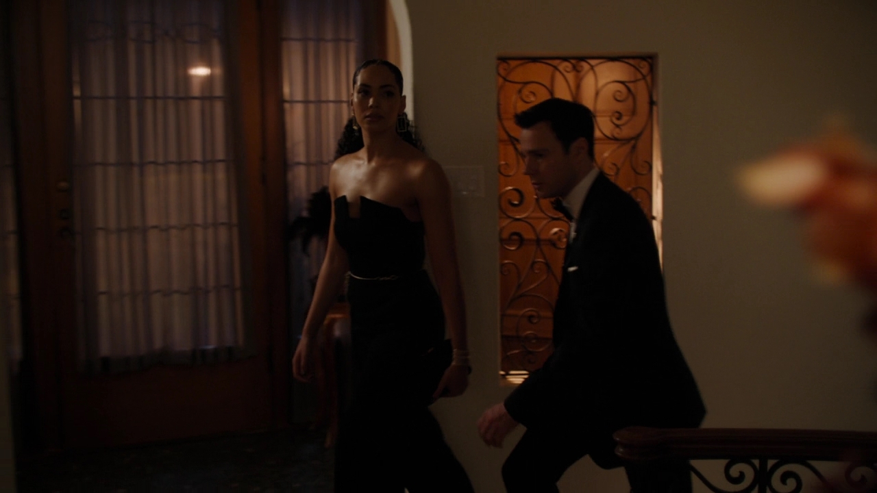 Charmed-Online-dot-nl_Charmed2x08TheRulesOfEngagement1300.jpg Charmed-Online-dot-nl_Charmed2x08TheRulesOfEngagement1300.jpg