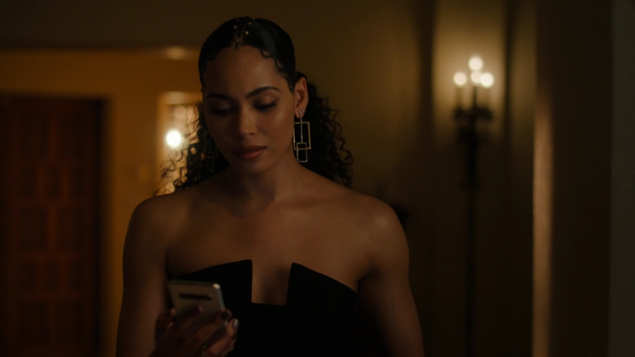 Charmed-Online-dot-nl_Charmed2x08TheRulesOfEngagement1336.jpg