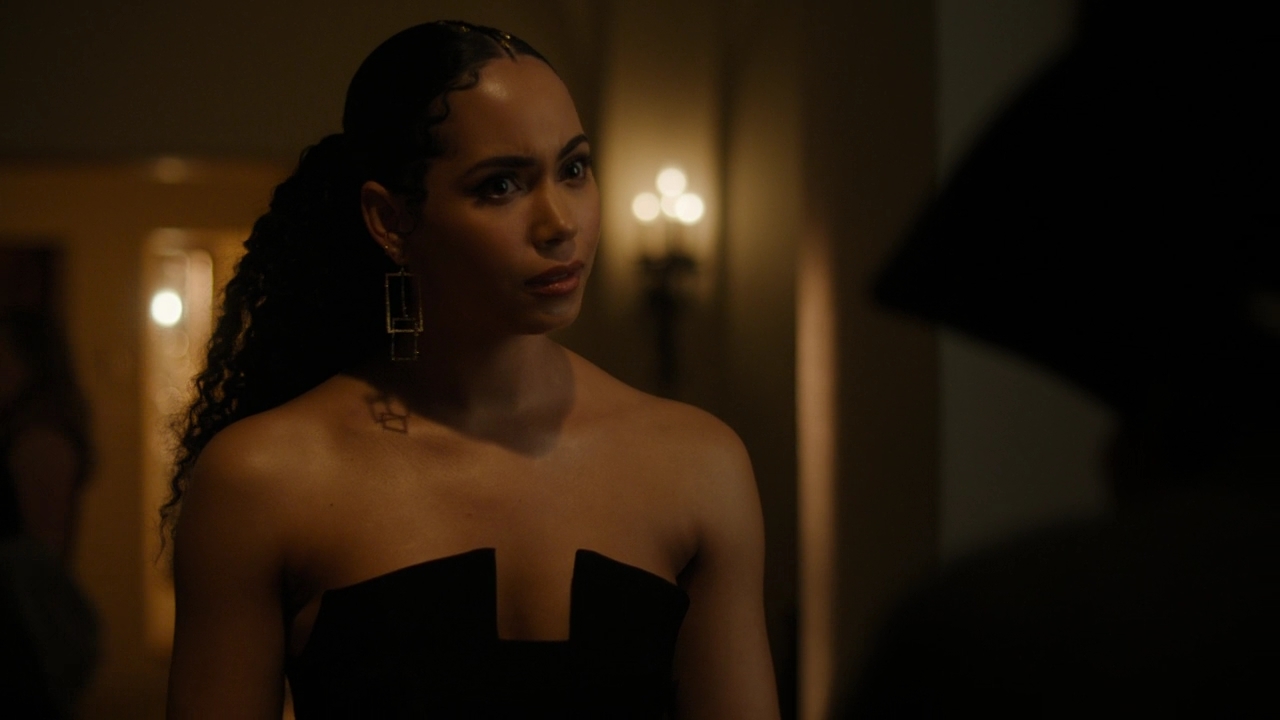 Charmed-Online-dot-nl_Charmed2x08TheRulesOfEngagement1384.jpg Charmed-Online-dot-nl_Charmed2x08TheRulesOfEngagement1384.jpg