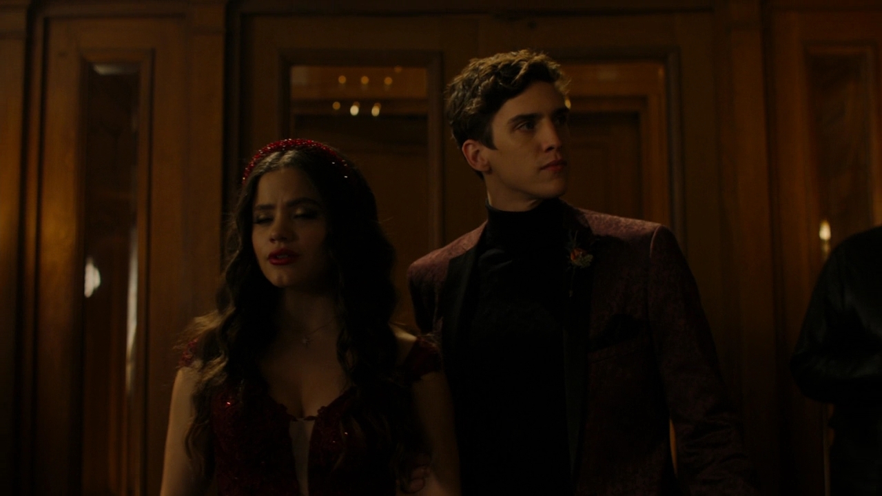 Charmed-Online-dot-nl_Charmed2x08TheRulesOfEngagement1725.jpg