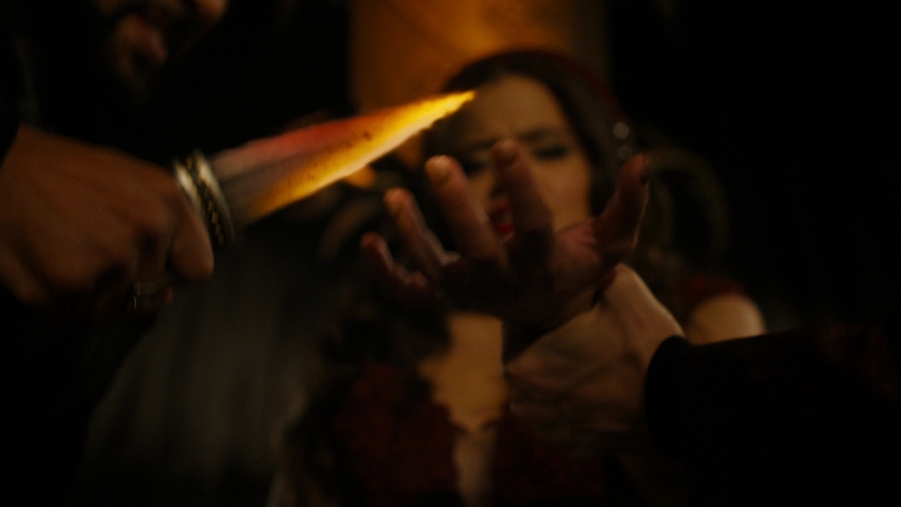 Charmed-Online-dot-nl_Charmed2x08TheRulesOfEngagement1789.jpg