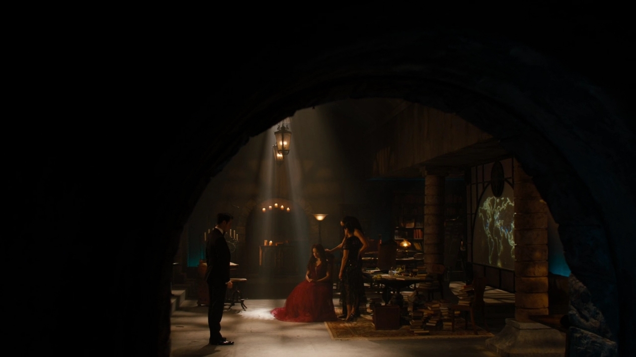 Charmed-Online-dot-nl_Charmed2x08TheRulesOfEngagement1812.jpg