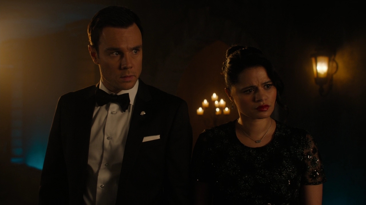 Charmed-Online-dot-nl_Charmed2x08TheRulesOfEngagement1913.jpg