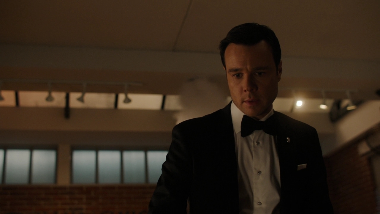 Charmed-Online-dot-nl_Charmed2x08TheRulesOfEngagement2129.jpg Charmed-Online-dot-nl_Charmed2x08TheRulesOfEngagement2129.jpg