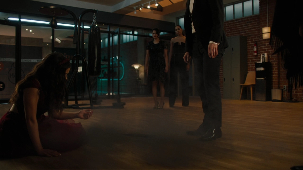Charmed-Online-dot-nl_Charmed2x08TheRulesOfEngagement2163.jpg