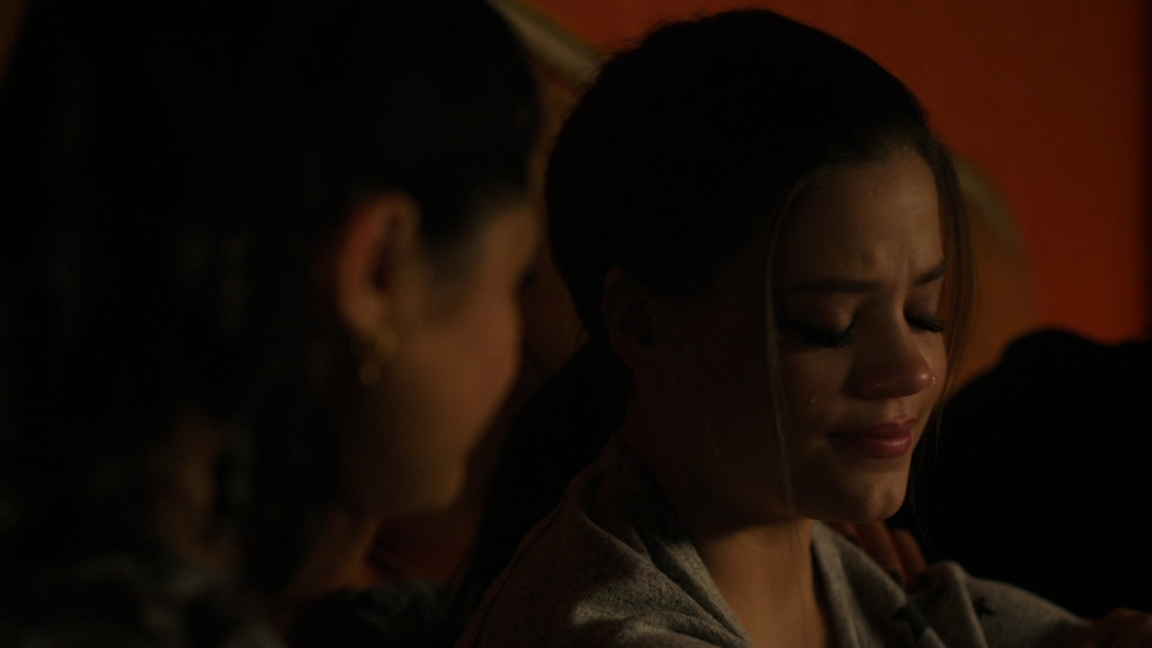 Charmed-Online-dot-nl_Charmed2x08TheRulesOfEngagement2216.jpg