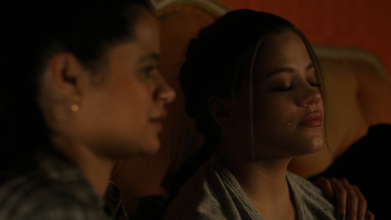 Charmed-Online-dot-nl_Charmed2x08TheRulesOfEngagement2232.jpg Charmed-Online-dot-nl_Charmed2x08TheRulesOfEngagement2232.jpg