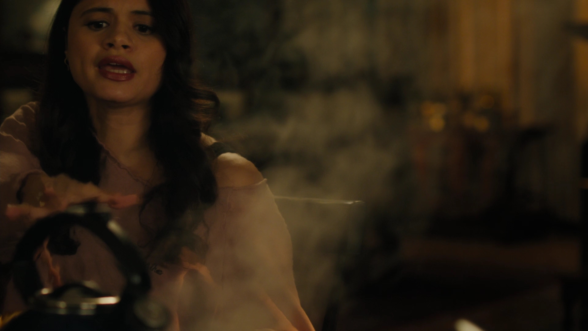 Charmed-Online-dot-nl_Charmed2x09GeussWhosComingToSafeSpaceSeattlle0100.jpg