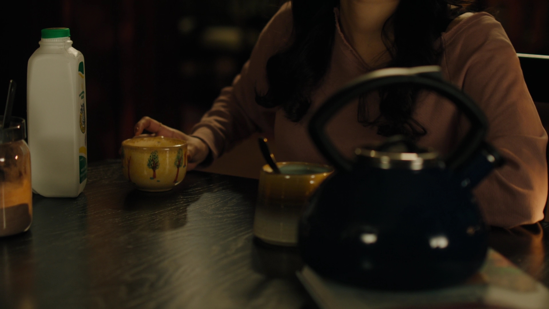 Charmed-Online-dot-nl_Charmed2x09GeussWhosComingToSafeSpaceSeattlle0160.jpg