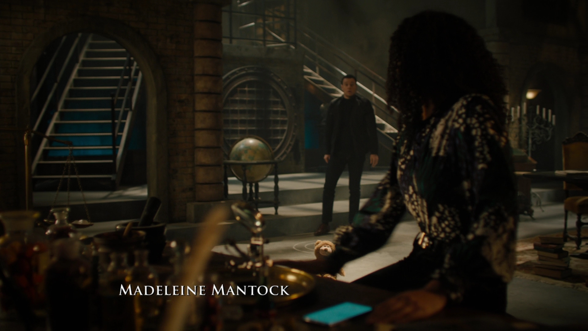 Charmed-Online-dot-nl_Charmed2x09GeussWhosComingToSafeSpaceSeattlle0211.jpg Charmed-Online-dot-nl_Charmed2x09GeussWhosComingToSafeSpaceSeattlle0211.jpg