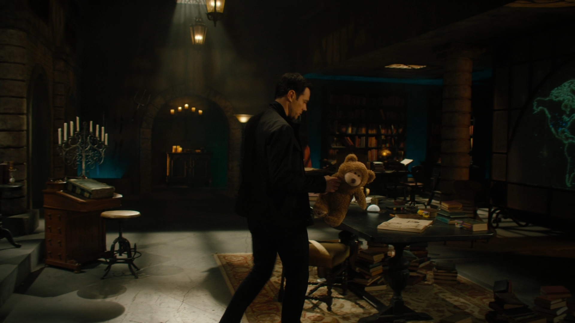 Charmed-Online-dot-nl_Charmed2x09GeussWhosComingToSafeSpaceSeattlle0237.jpg Charmed-Online-dot-nl_Charmed2x09GeussWhosComingToSafeSpaceSeattlle0237.jpg