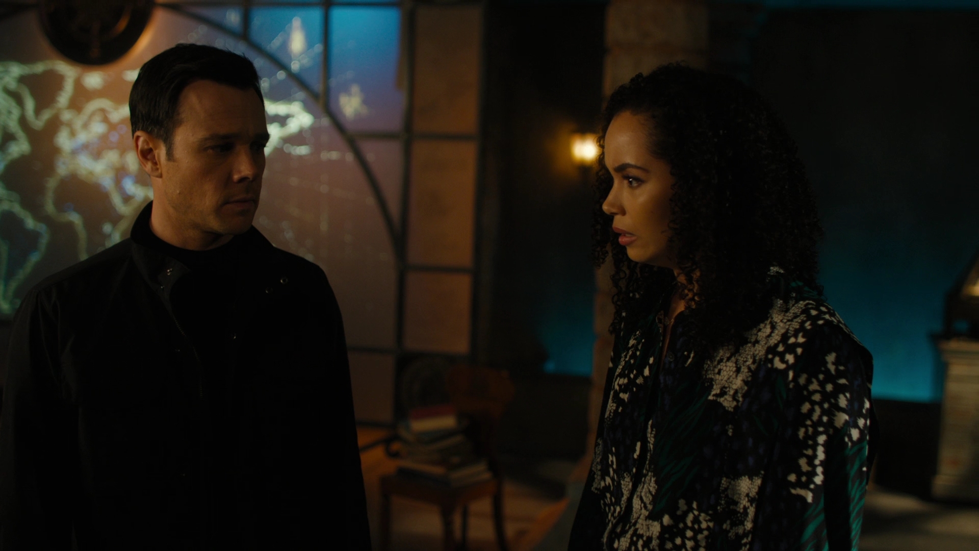 Charmed-Online-dot-nl_Charmed2x09GeussWhosComingToSafeSpaceSeattlle0269.jpg