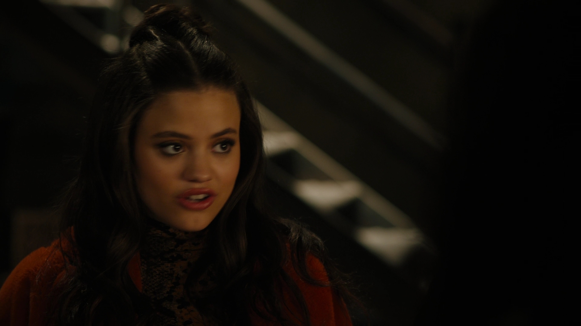 Charmed-Online-dot-nl_Charmed2x09GeussWhosComingToSafeSpaceSeattlle0283.jpg Charmed-Online-dot-nl_Charmed2x09GeussWhosComingToSafeSpaceSeattlle0283.jpg