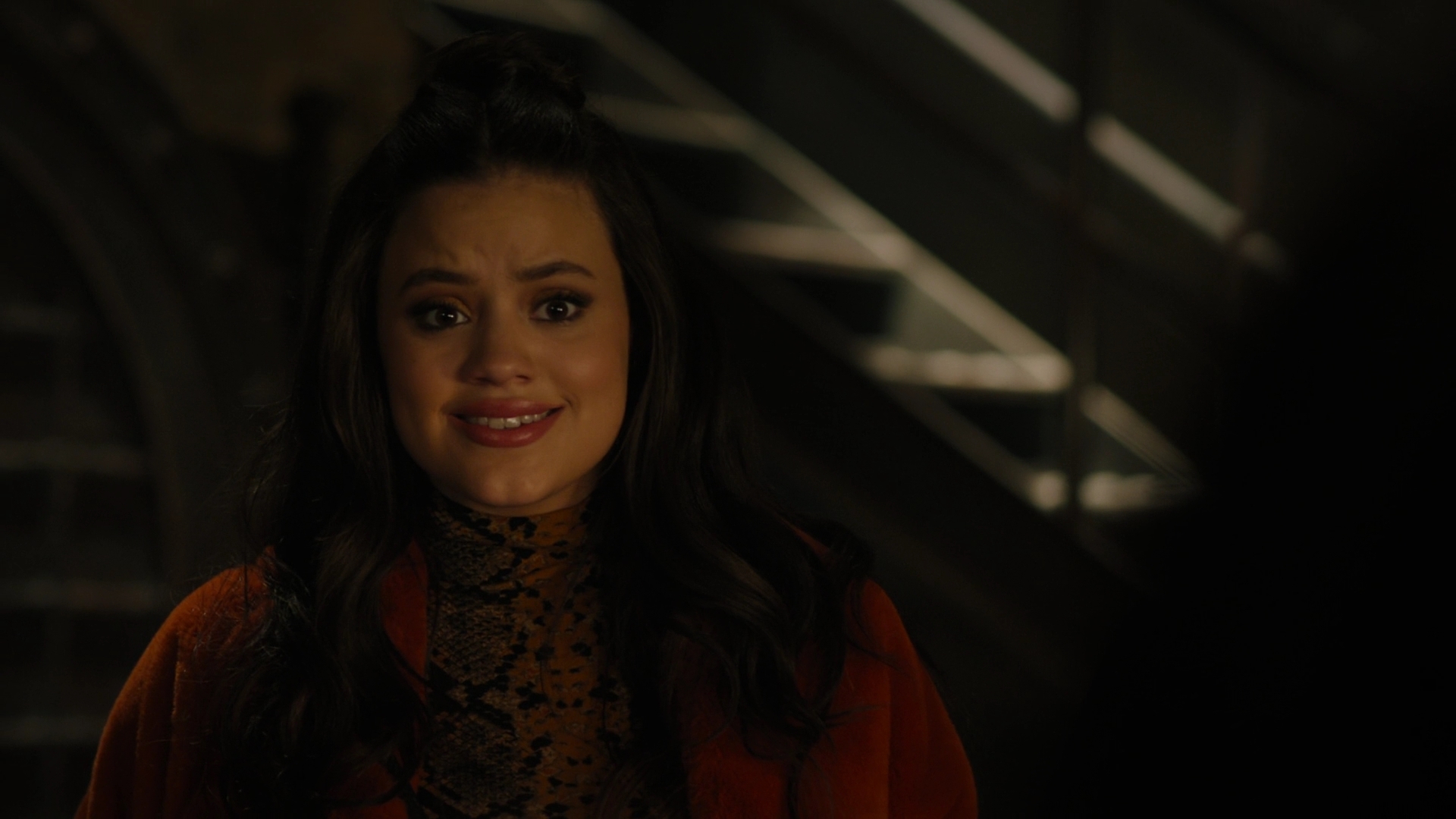 Charmed-Online-dot-nl_Charmed2x09GeussWhosComingToSafeSpaceSeattlle0313.jpg Charmed-Online-dot-nl_Charmed2x09GeussWhosComingToSafeSpaceSeattlle0313.jpg