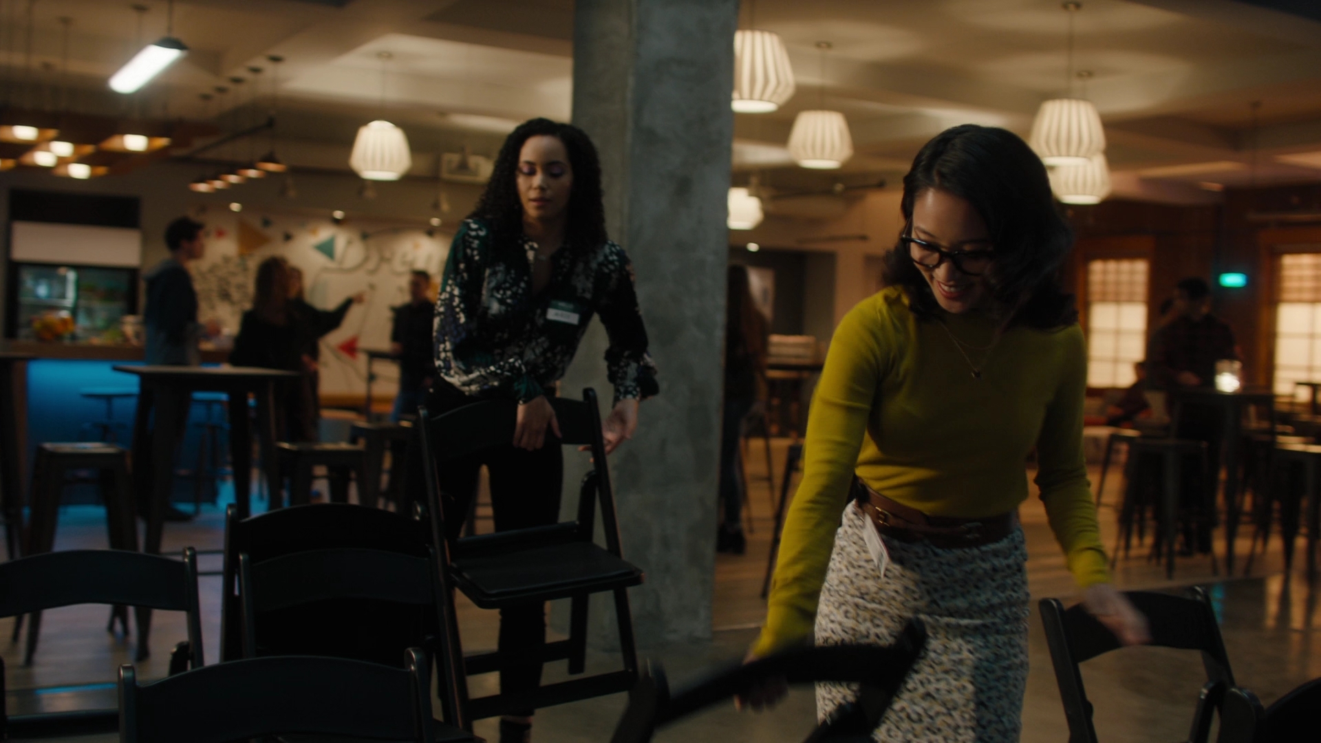 Charmed-Online-dot-nl_Charmed2x09GeussWhosComingToSafeSpaceSeattlle0454.jpg