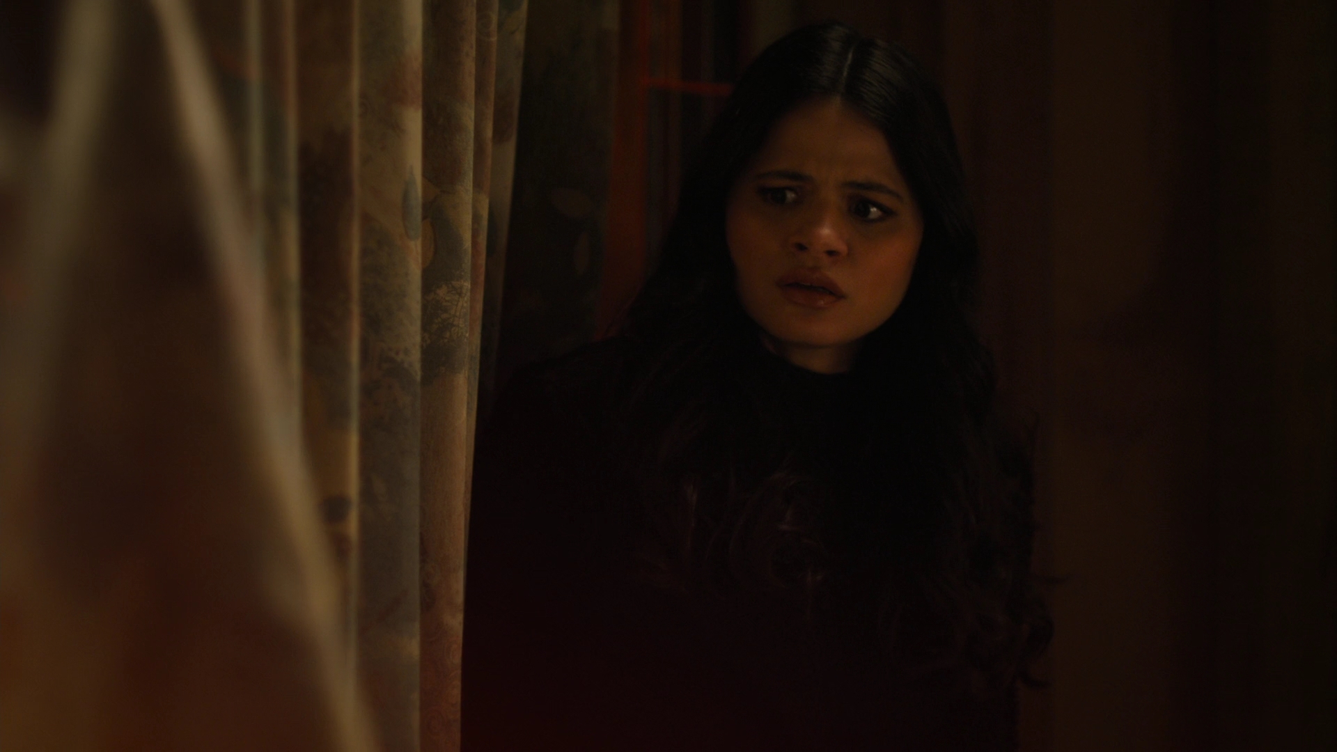 Charmed-Online-dot-nl_Charmed2x09GeussWhosComingToSafeSpaceSeattlle0616.jpg
