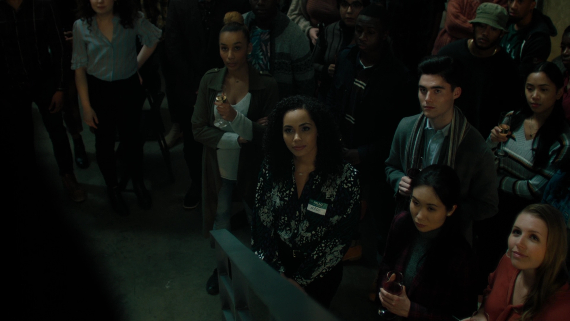 Charmed-Online-dot-nl_Charmed2x09GeussWhosComingToSafeSpaceSeattlle0911.jpg