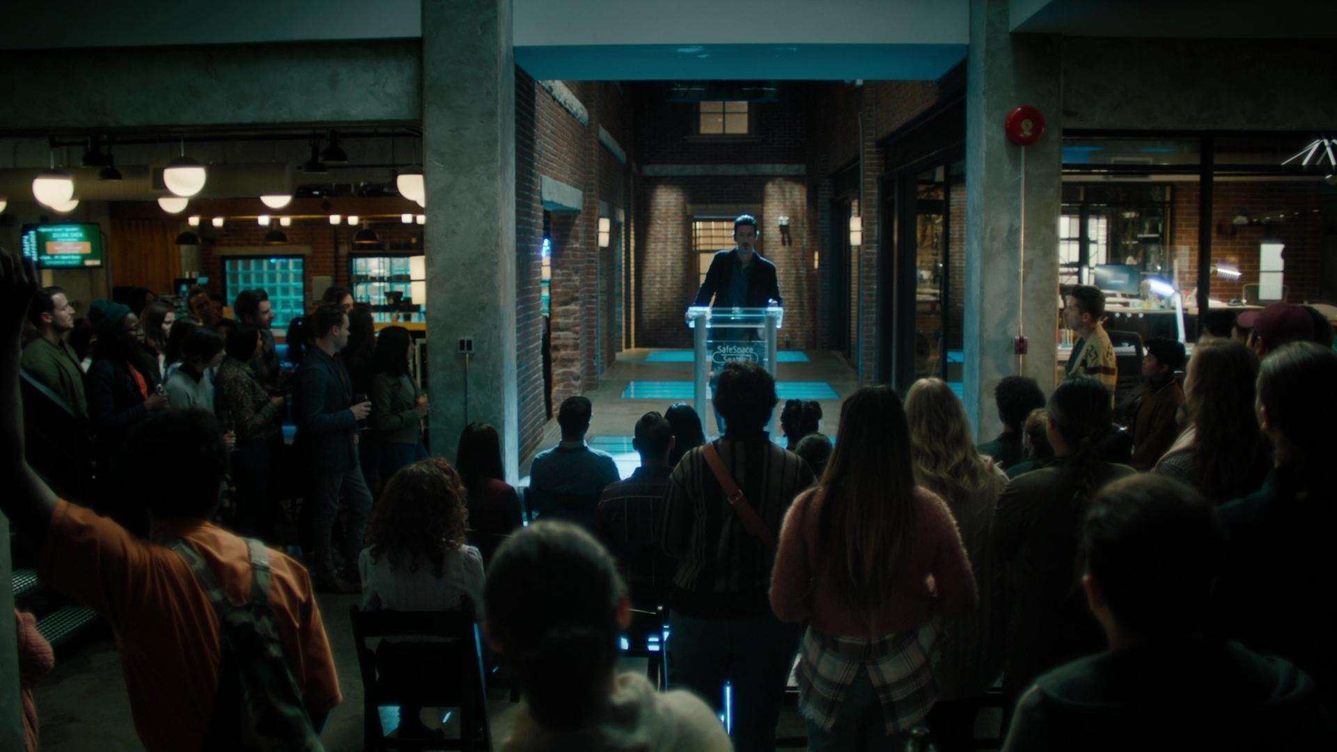 Charmed-Online-dot-nl_Charmed2x09GeussWhosComingToSafeSpaceSeattlle0950.jpg Charmed-Online-dot-nl_Charmed2x09GeussWhosComingToSafeSpaceSeattlle0950.jpg