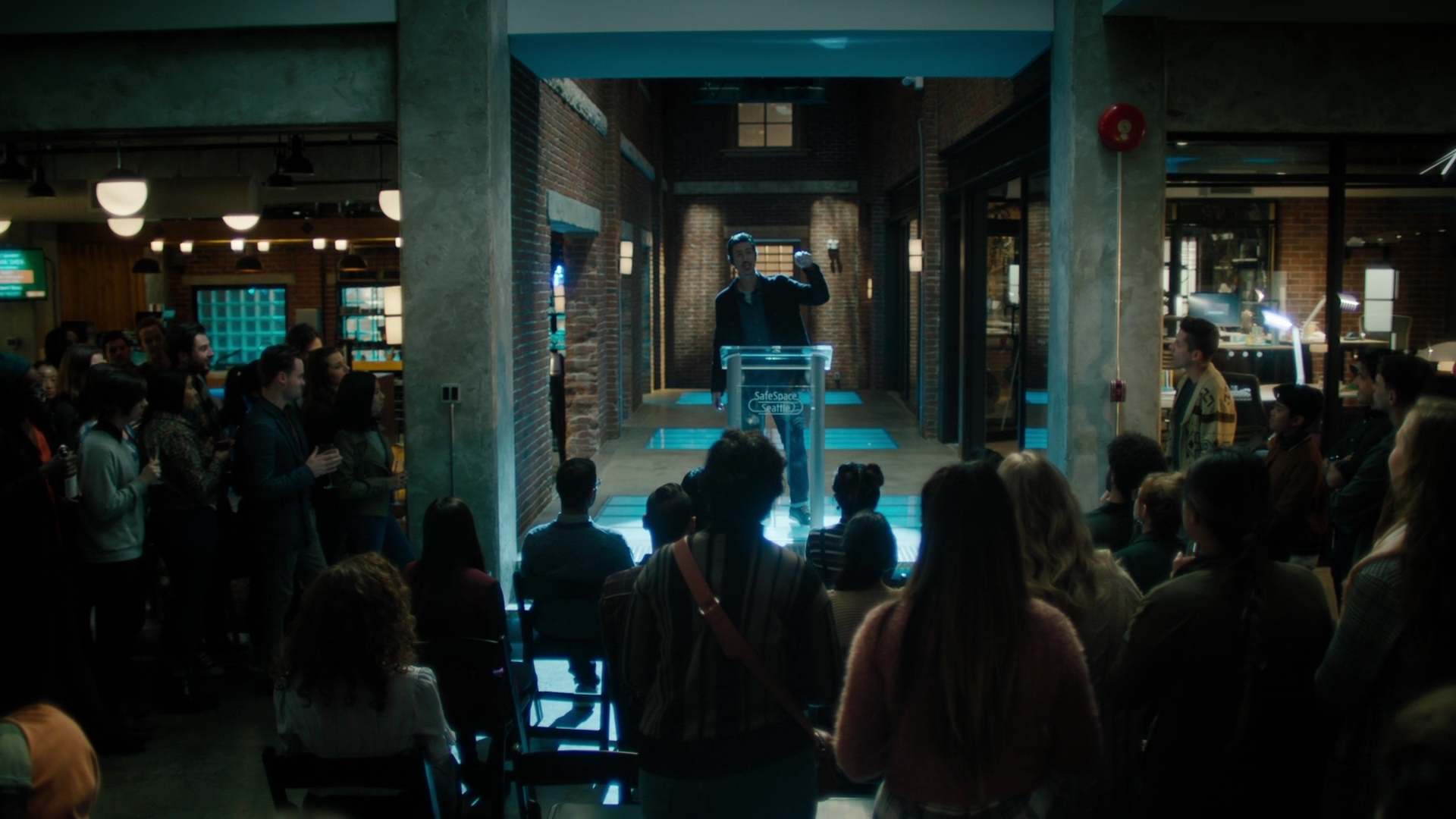 Charmed-Online-dot-nl_Charmed2x09GeussWhosComingToSafeSpaceSeattlle0972.jpg Charmed-Online-dot-nl_Charmed2x09GeussWhosComingToSafeSpaceSeattlle0972.jpg