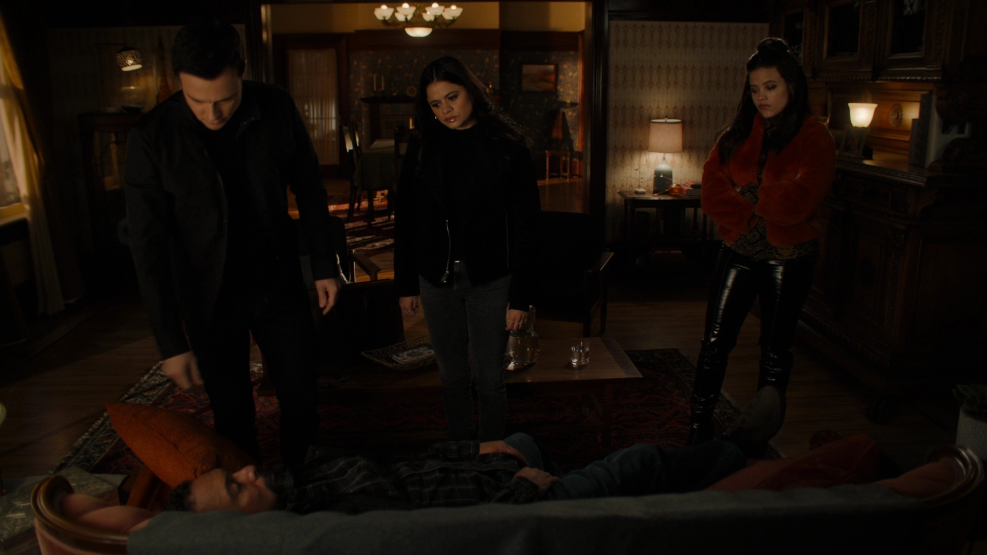 Charmed-Online-dot-nl_Charmed2x09GeussWhosComingToSafeSpaceSeattlle0994.jpg