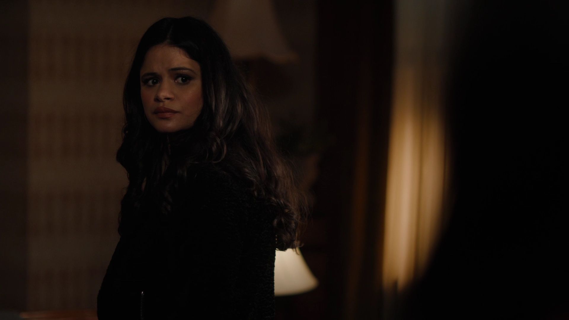 Charmed-Online-dot-nl_Charmed2x09GeussWhosComingToSafeSpaceSeattlle1052.jpg Charmed-Online-dot-nl_Charmed2x09GeussWhosComingToSafeSpaceSeattlle1052.jpg