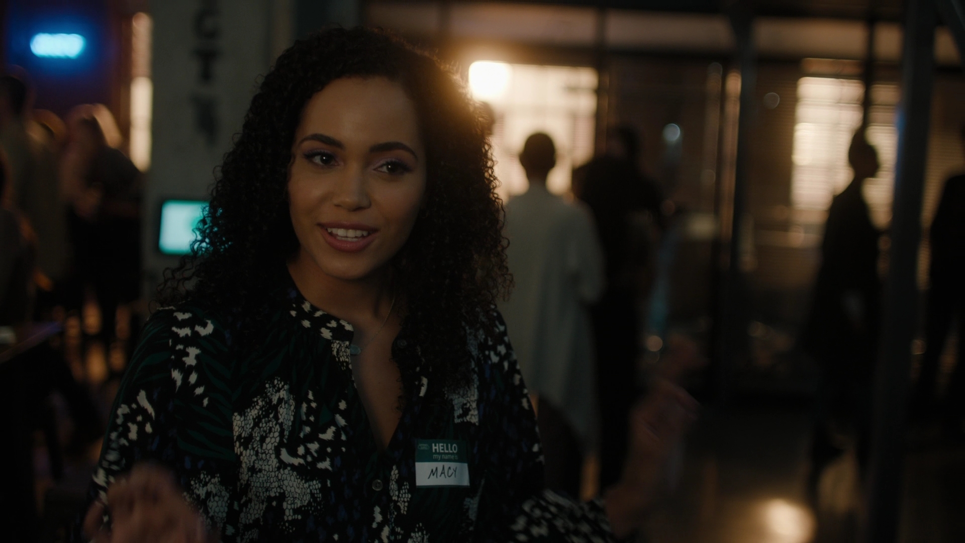 Charmed-Online-dot-nl_Charmed2x09GeussWhosComingToSafeSpaceSeattlle1141.jpg