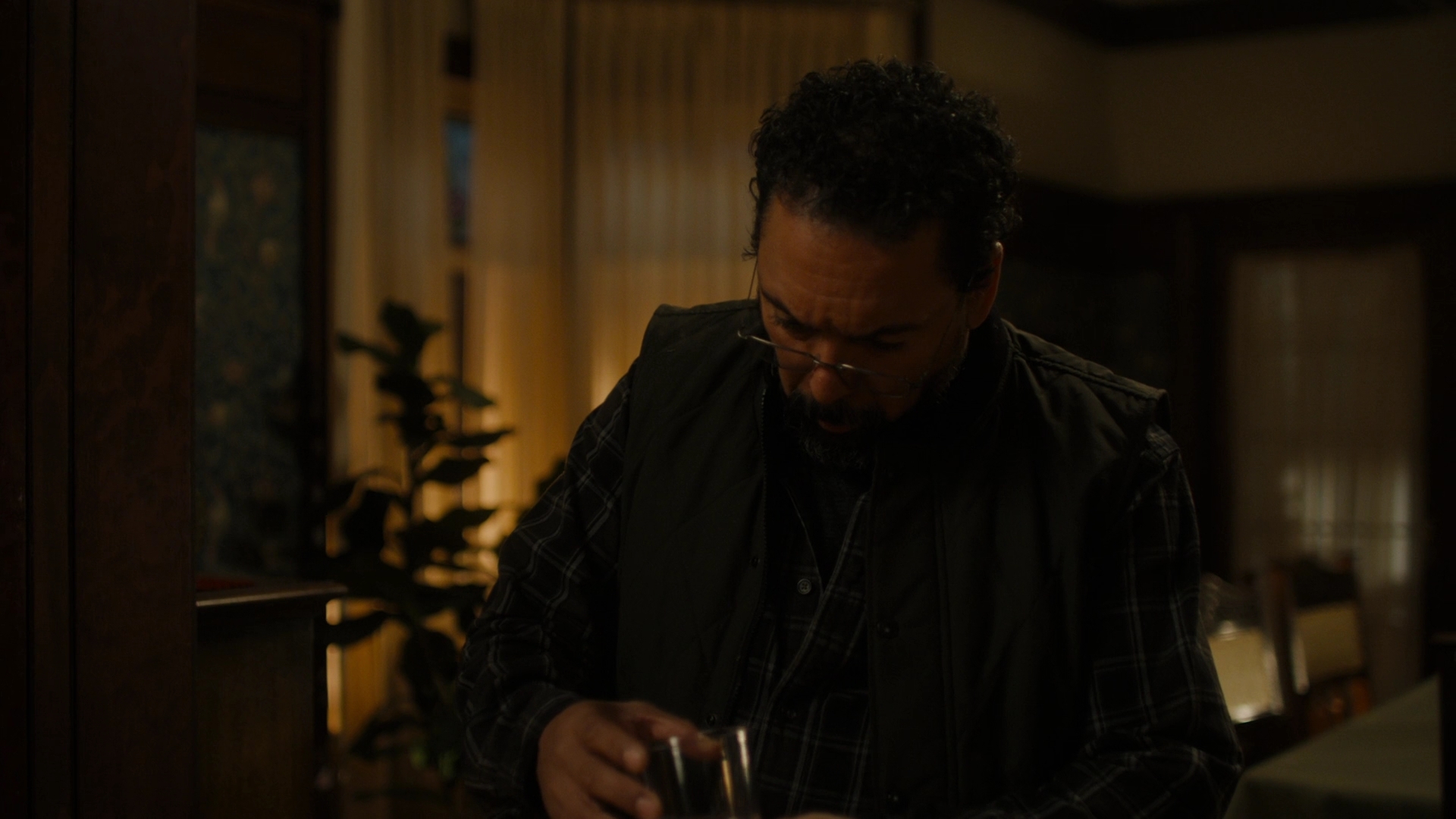 Charmed-Online-dot-nl_Charmed2x09GeussWhosComingToSafeSpaceSeattlle1199.jpg Charmed-Online-dot-nl_Charmed2x09GeussWhosComingToSafeSpaceSeattlle1199.jpg