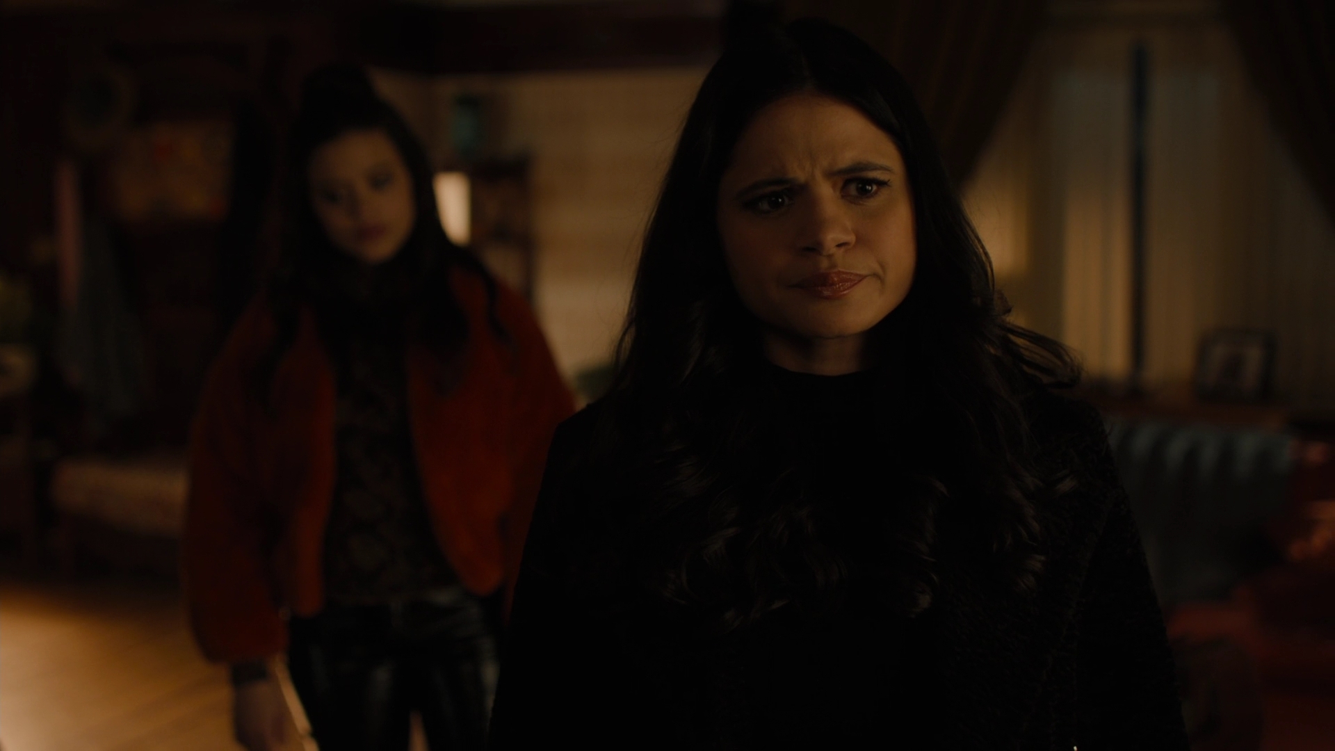 Charmed-Online-dot-nl_Charmed2x09GeussWhosComingToSafeSpaceSeattlle1222.jpg Charmed-Online-dot-nl_Charmed2x09GeussWhosComingToSafeSpaceSeattlle1222.jpg