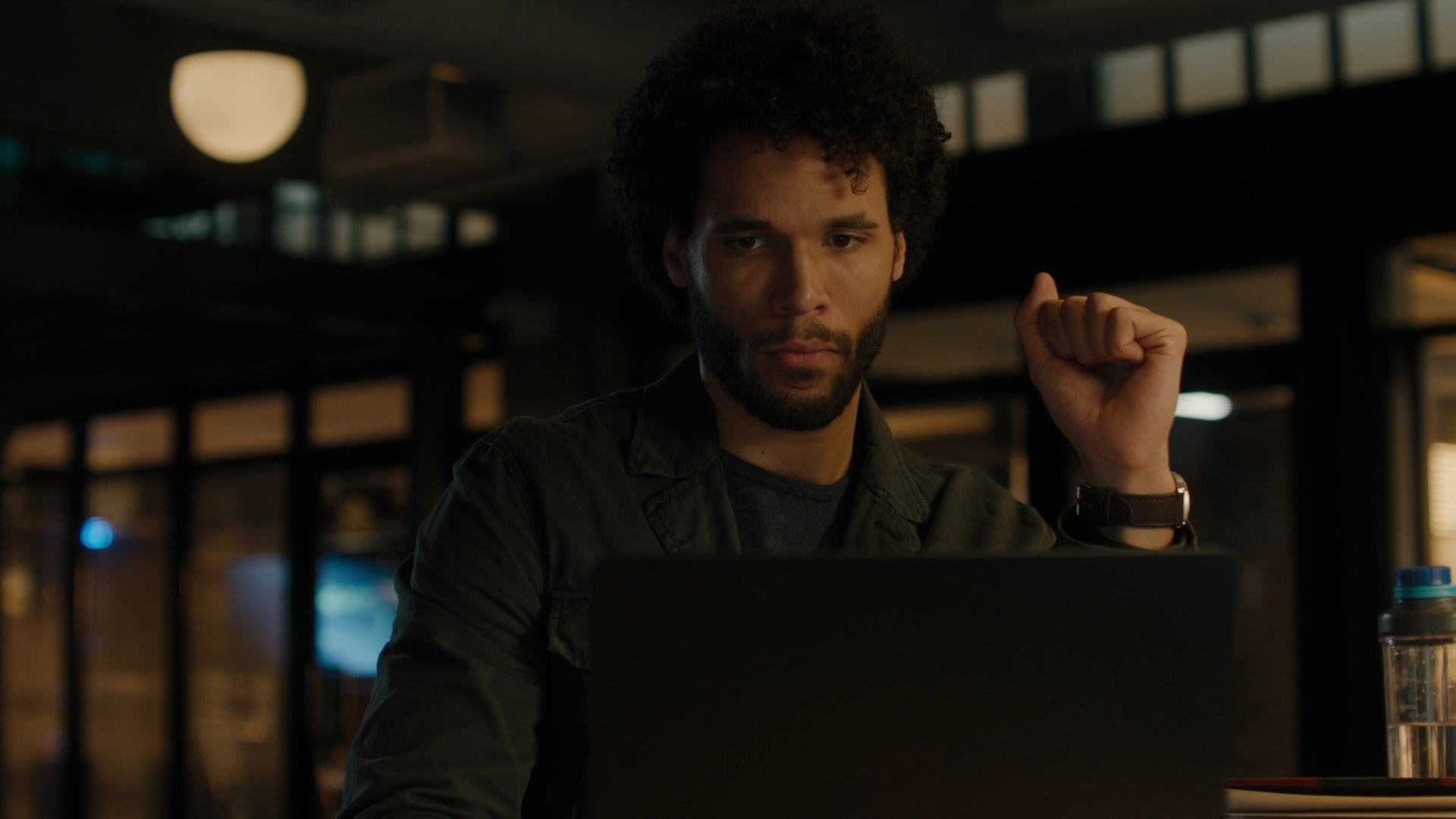 Charmed-Online-dot-nl_Charmed2x09GeussWhosComingToSafeSpaceSeattlle1345.jpg Charmed-Online-dot-nl_Charmed2x09GeussWhosComingToSafeSpaceSeattlle1345.jpg